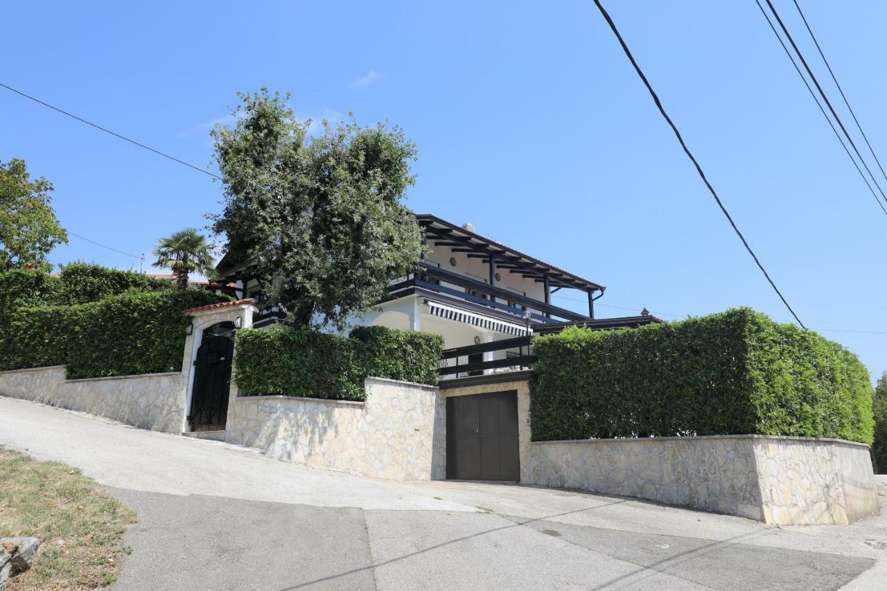 Vila "Zatka" Villa Veprinac ภายนอก รูปภาพ