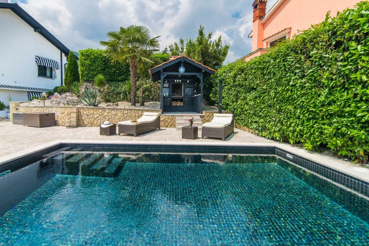 Vila "Zatka" Villa Veprinac ภายนอก รูปภาพ