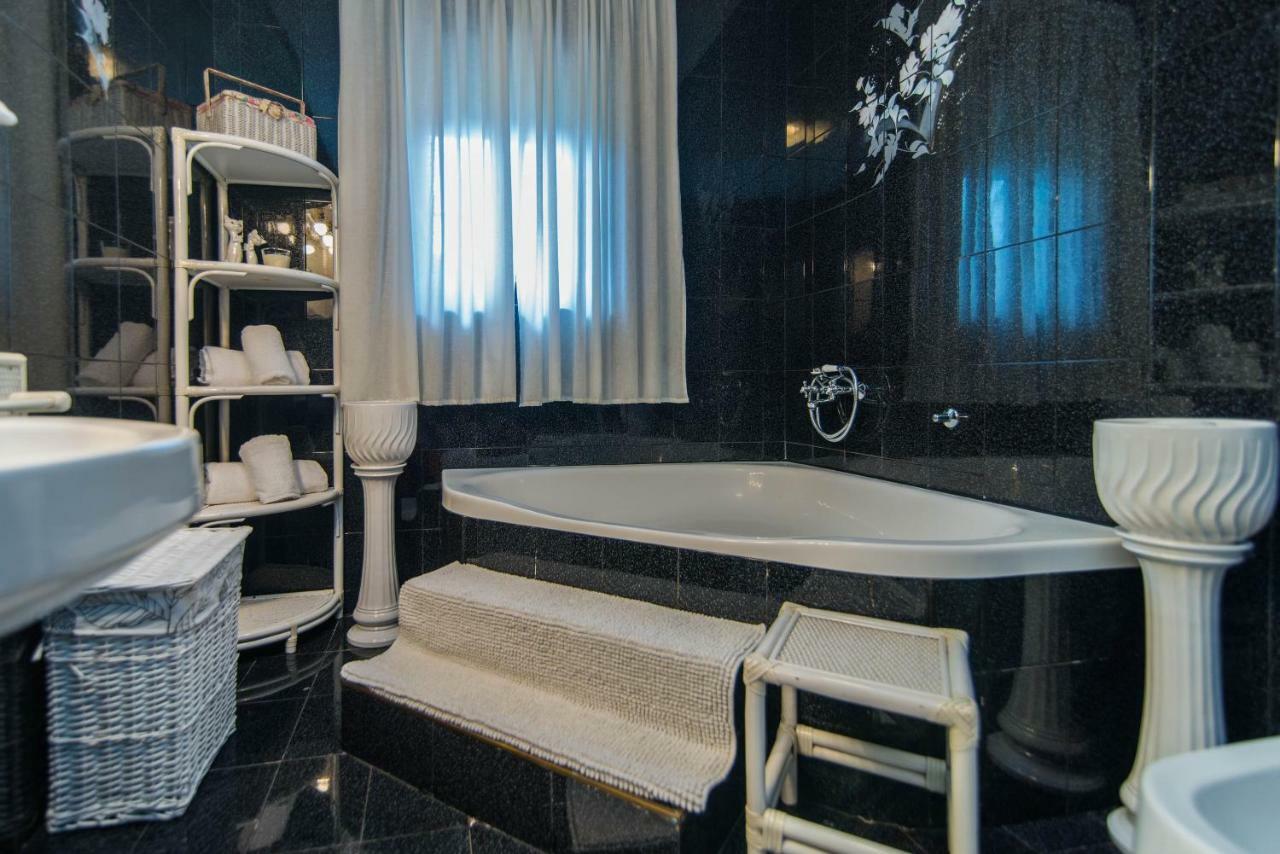 Vila "Zatka" Villa Veprinac ภายนอก รูปภาพ