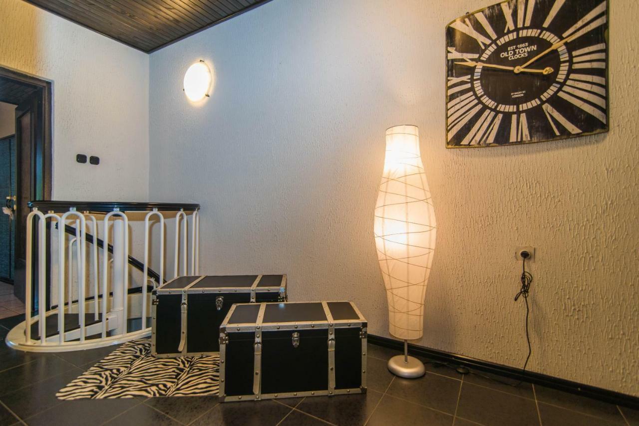 Vila "Zatka" Villa Veprinac ภายนอก รูปภาพ
